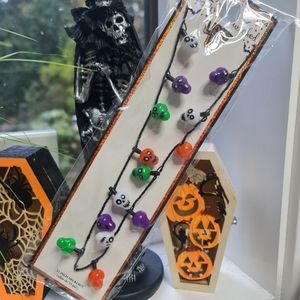 🎃 HALLOWEEN LIGHT UP NECKLACE